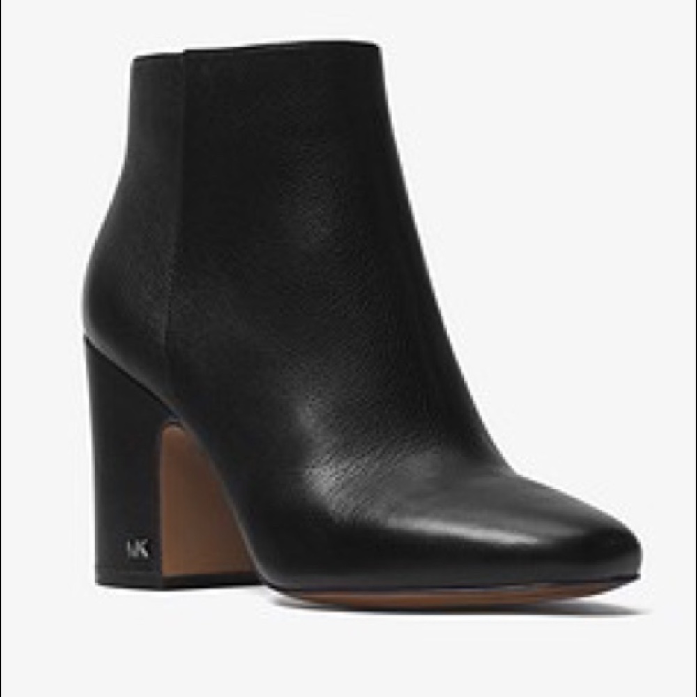 Michael Kors Elaine Leather Bootie Black